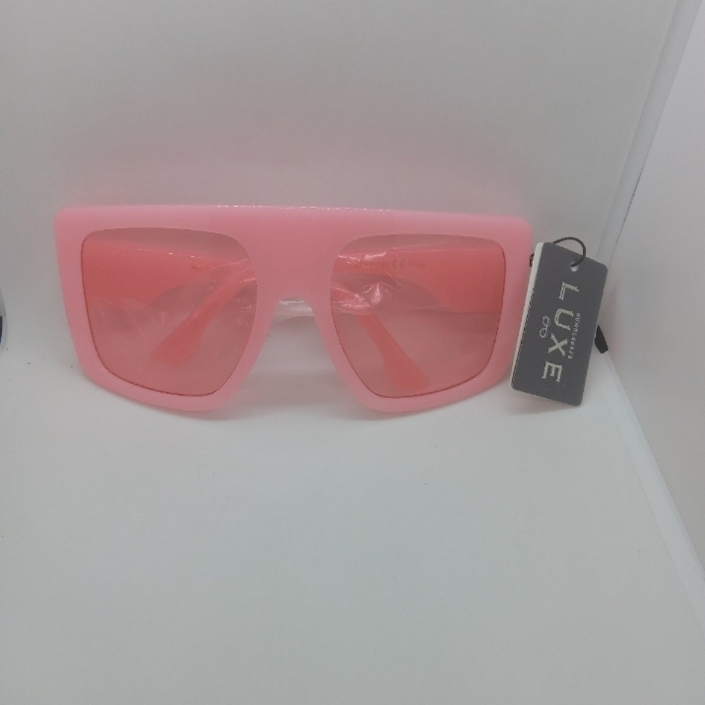 Women's Oversized Square Pink Sunglasses